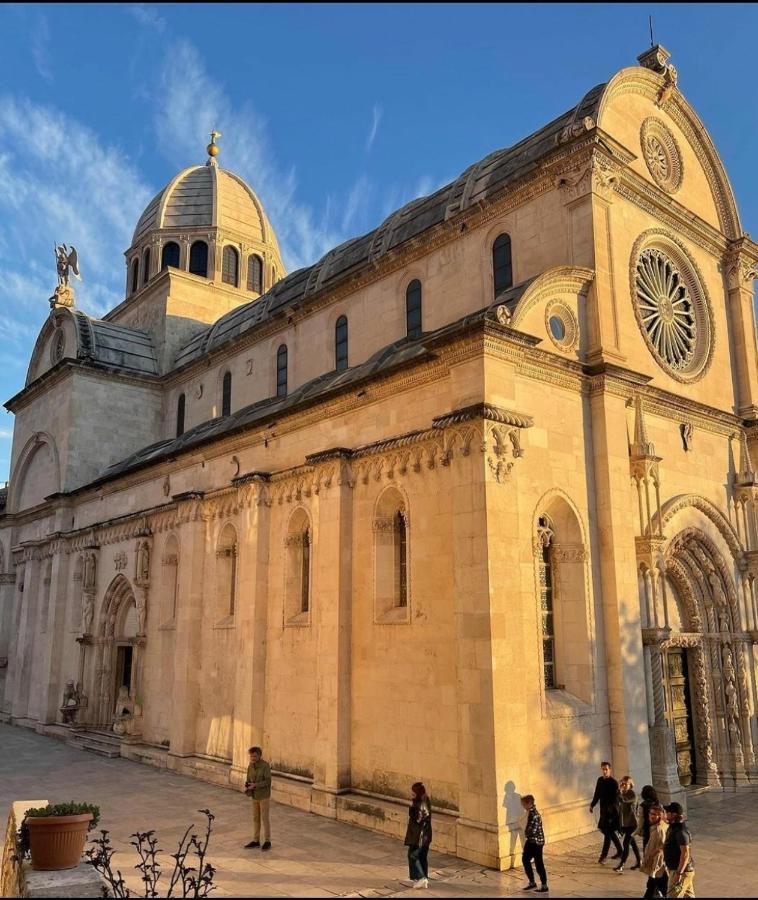 Stella Apartment Sibenik Charm&History United ภายนอก รูปภาพ