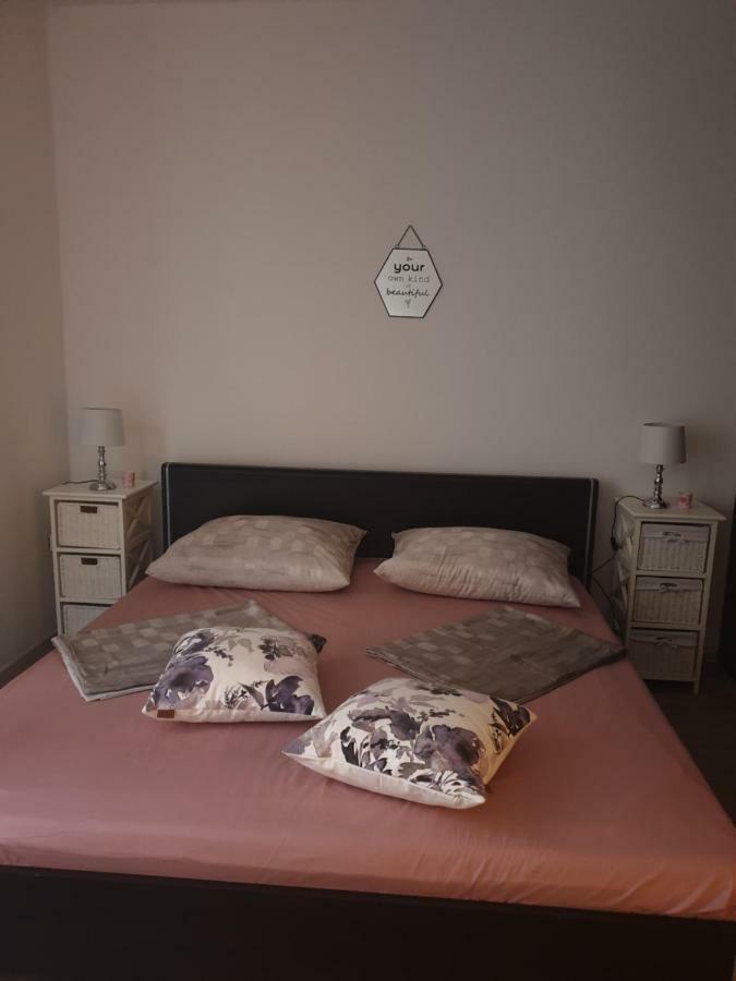 Stella Apartment Sibenik Charm&History United ภายนอก รูปภาพ